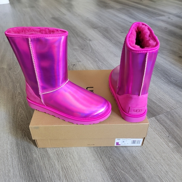 UGG Classic Short Iridescent Boot - Picture 1 of 9